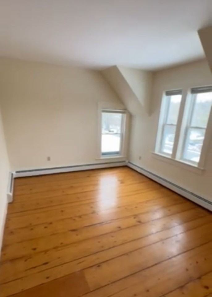 113 Lyme Rd - Photo 7 of 41