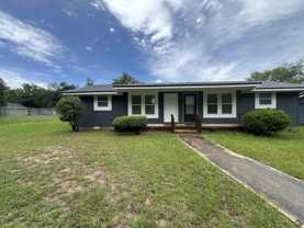 1103 Gaines Dr - Photo 1 of 1