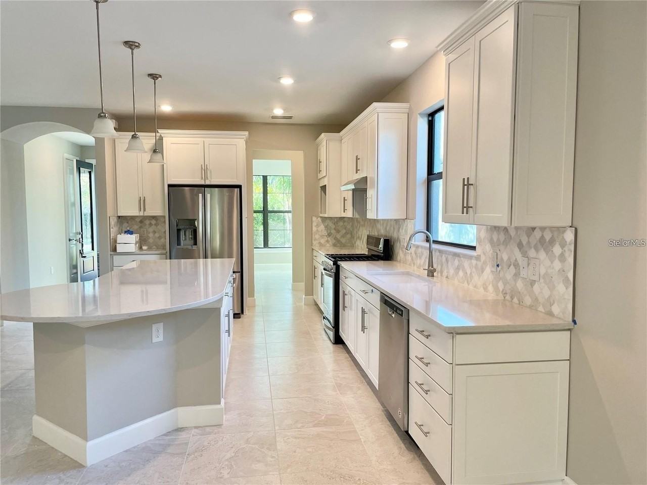 5748 Bay Pine Way - Photo 2 of 24