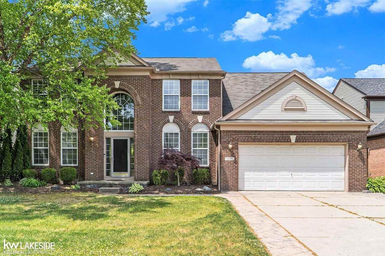 34681 Giannetti Dr - Photo 2 of 29