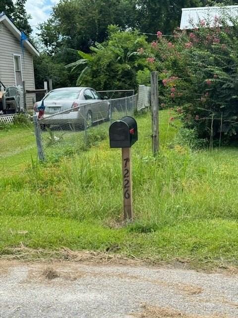 7226 Begonia St - Photo 3 of 3