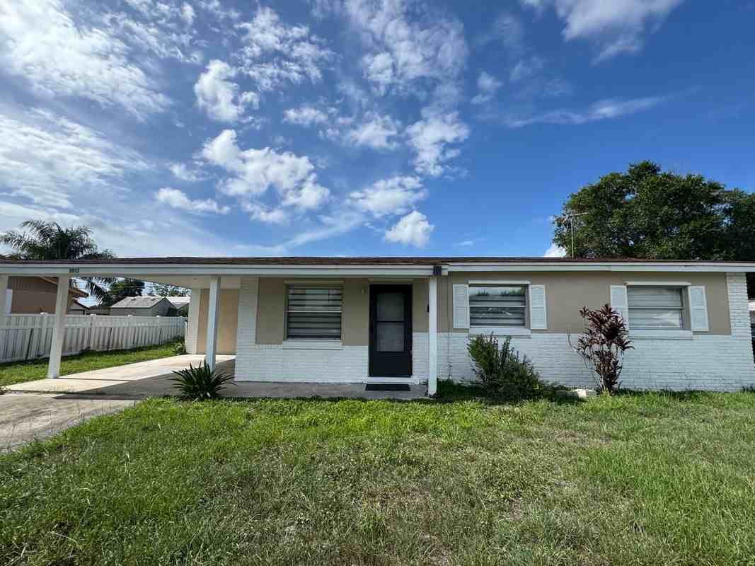 3612 Brophy Blvd - Photo 2 of 12