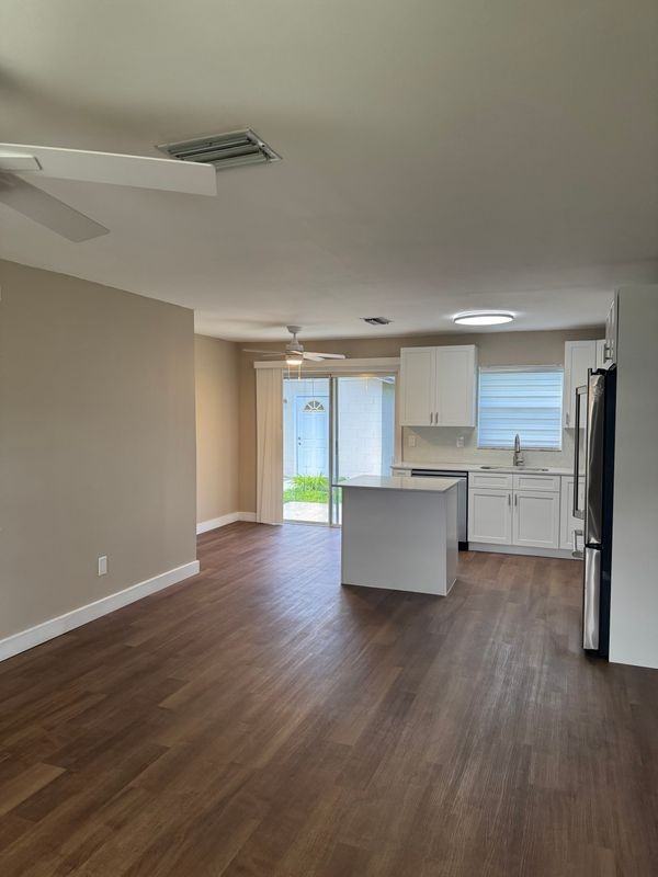 3612 Brophy Blvd - Photo 3 of 12