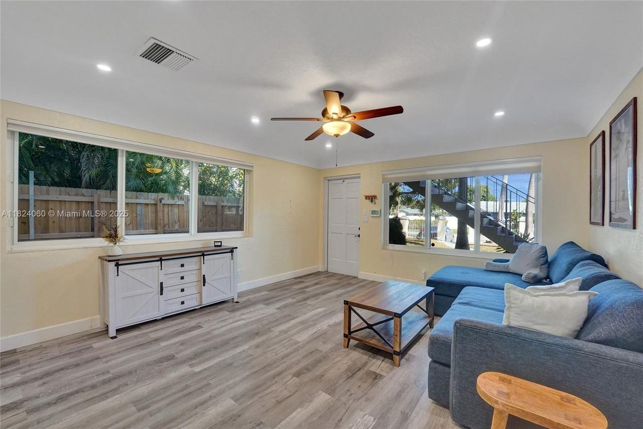 4525 Ne 21st Ave - Photo 5 of 22