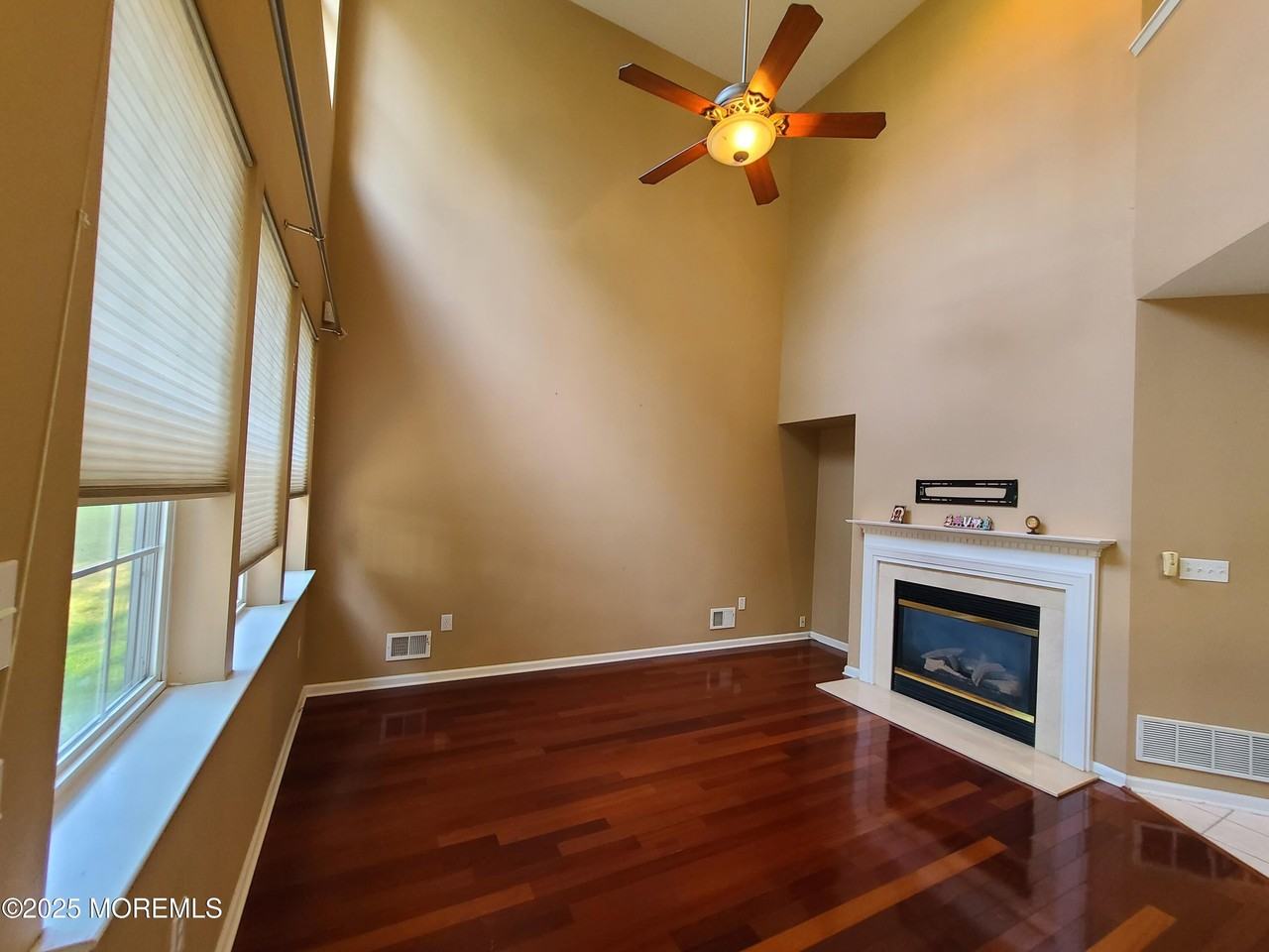 346 Wedgewood Road - Photo 6 of 18