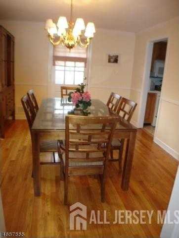 1571 Ramapo Way - Photo 3 of 10