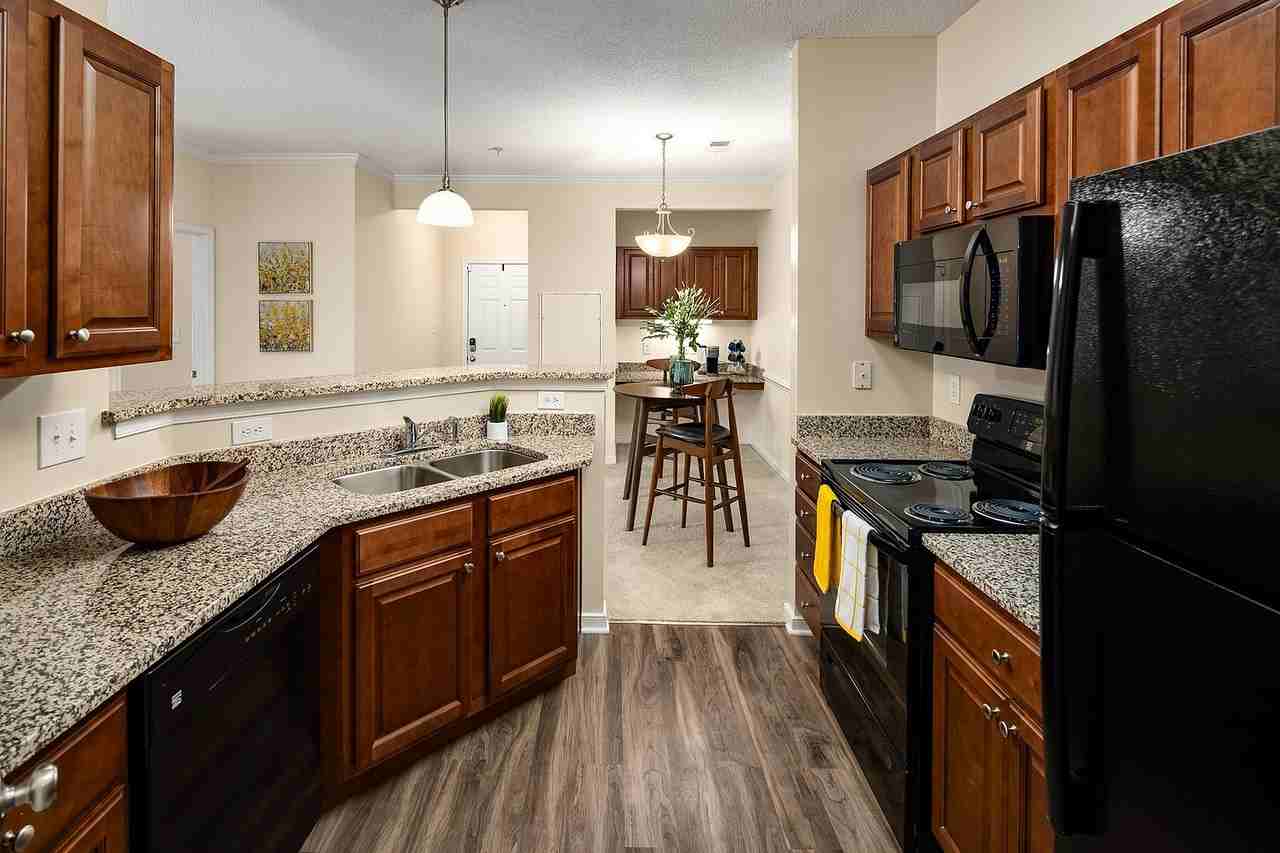 Abberly Twin Hickory Apartment Homes - Photo 5 of 50