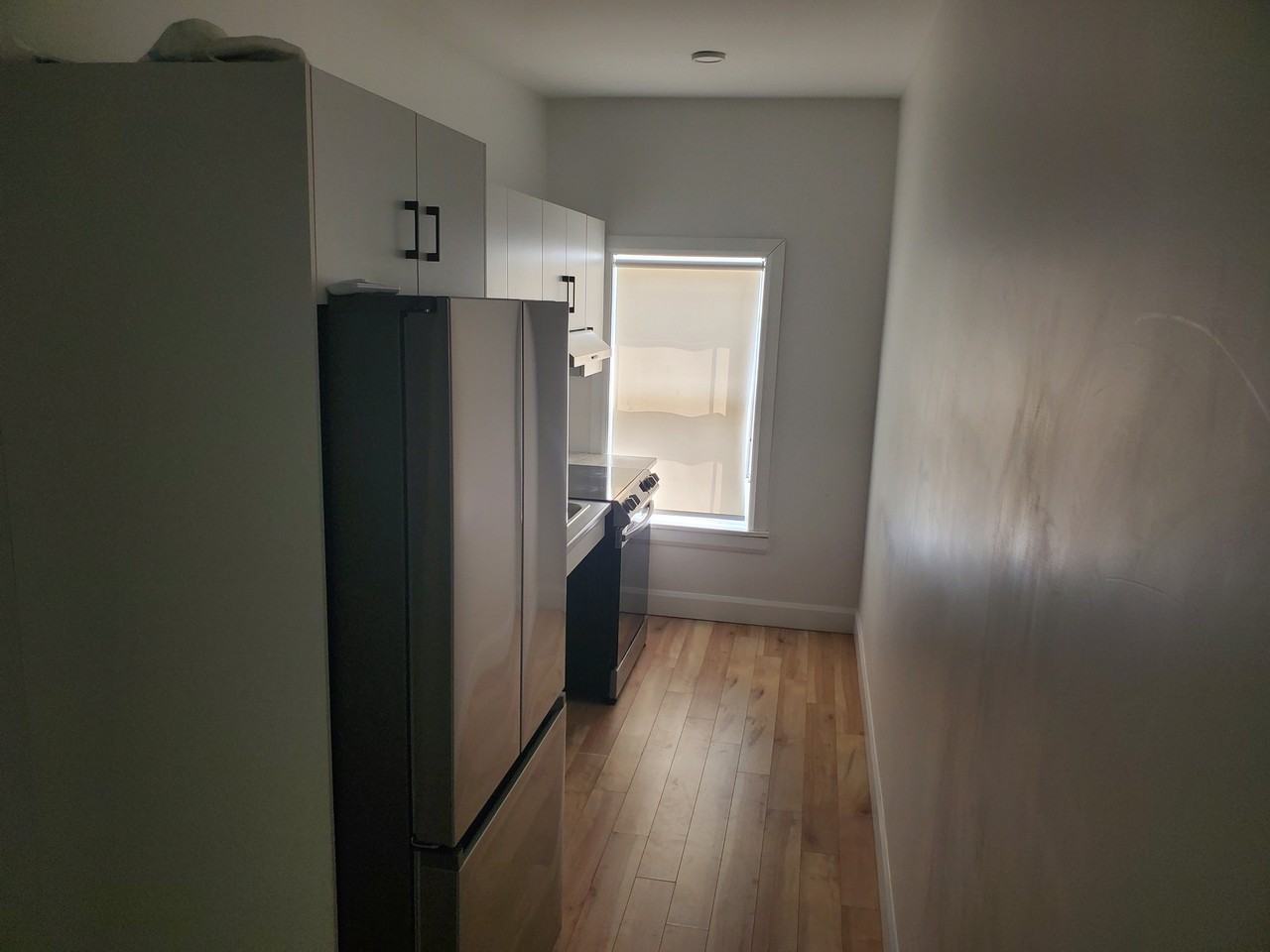 46 St George St #101 - Photo 3 of 9