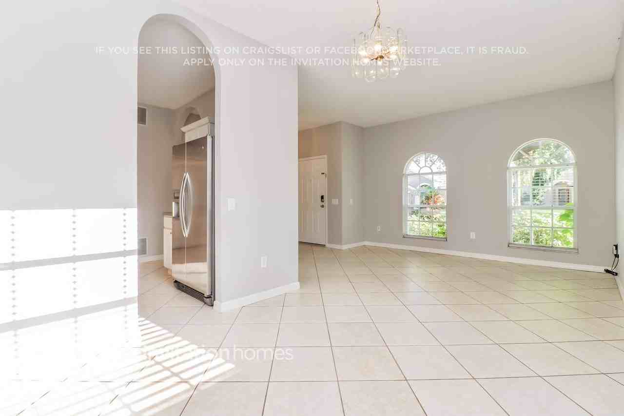 22622 Marsh Wren Dr - Photo 3 of 19