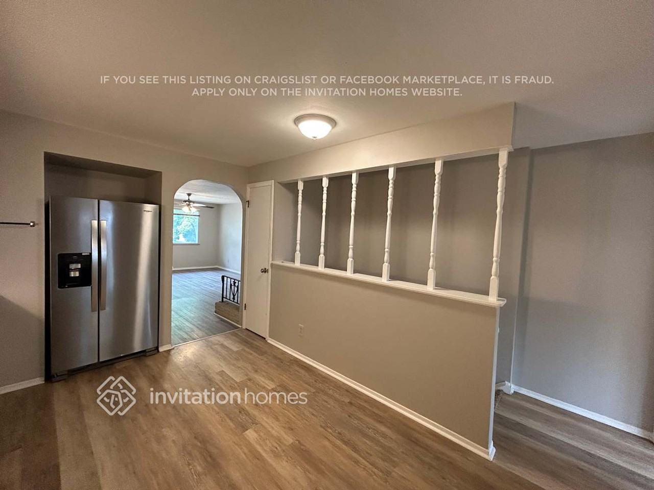 8866 W Asbury Dr - Photo 4 of 13