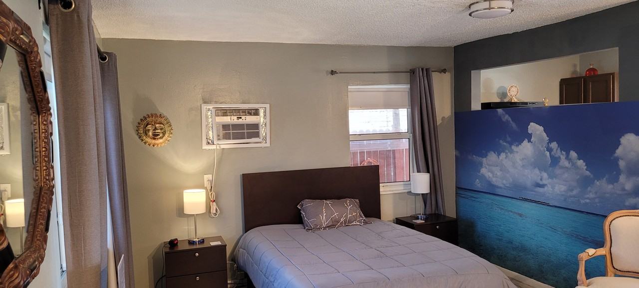 SE 2nd Terrace #1 - Photo 5 of 34