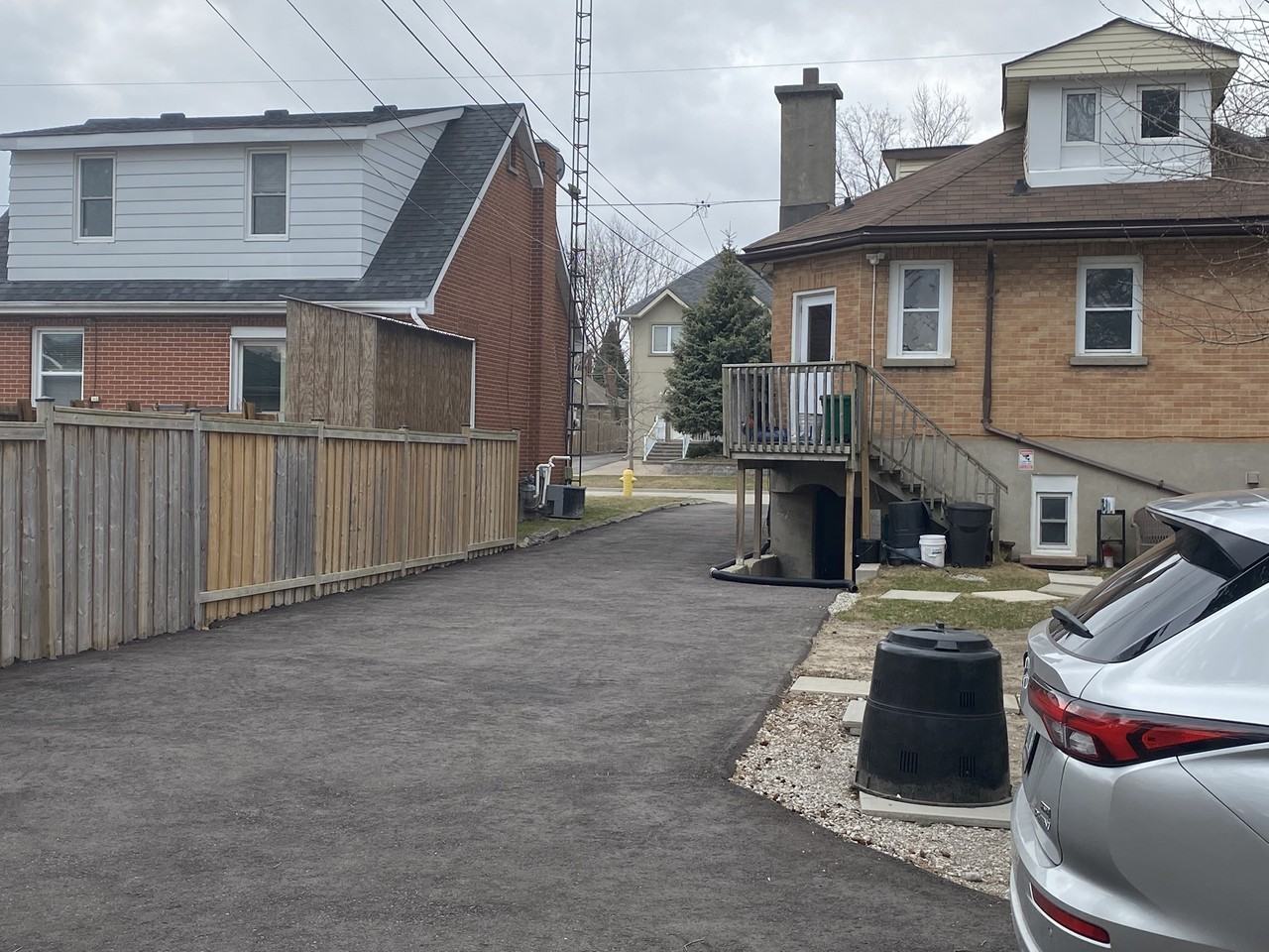 147 Rosehill Boulevard - Photo 3 of 15