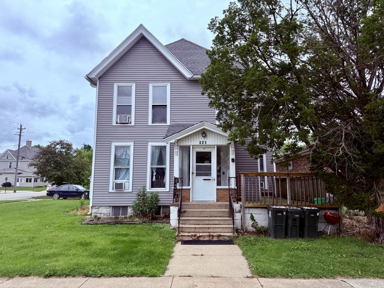 321 Clay Street - Photo 2 of 2