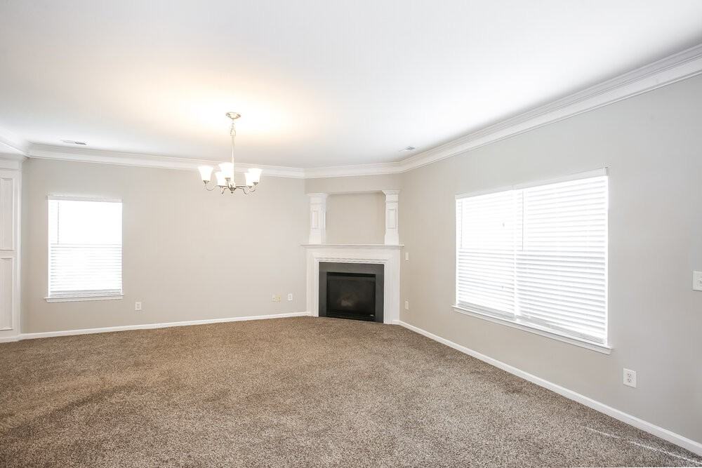 1006 Tiger Eye Ave - Photo 6 of 17