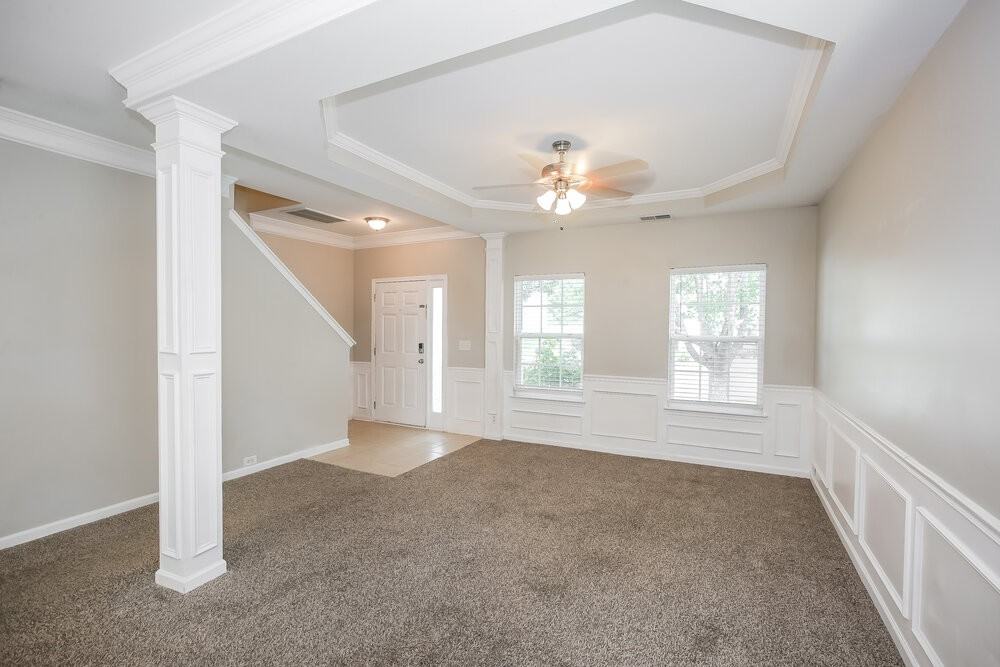 1006 Tiger Eye Ave - Photo 7 of 17