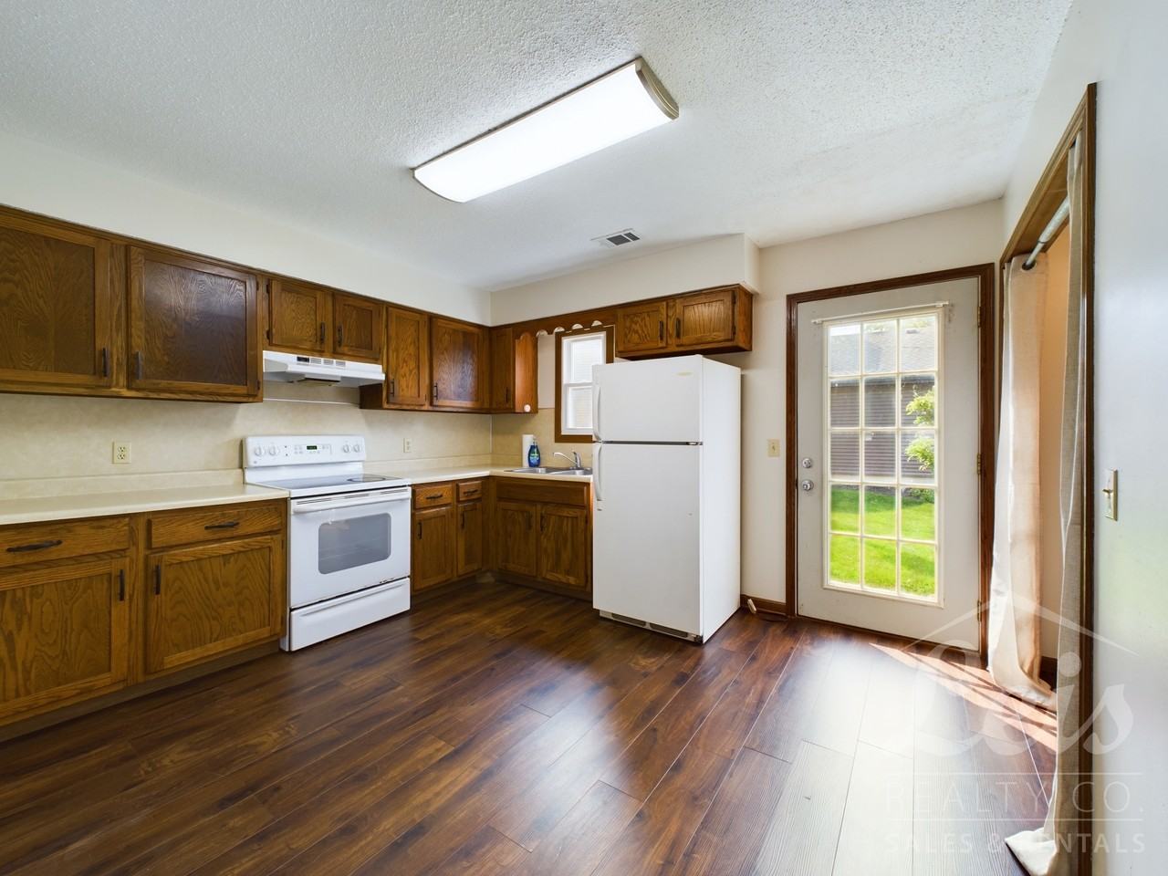 109 Clearview St Marys - Photo 3 of 15