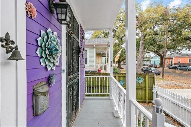 2404 Bienville Street - Photo 3 of 20