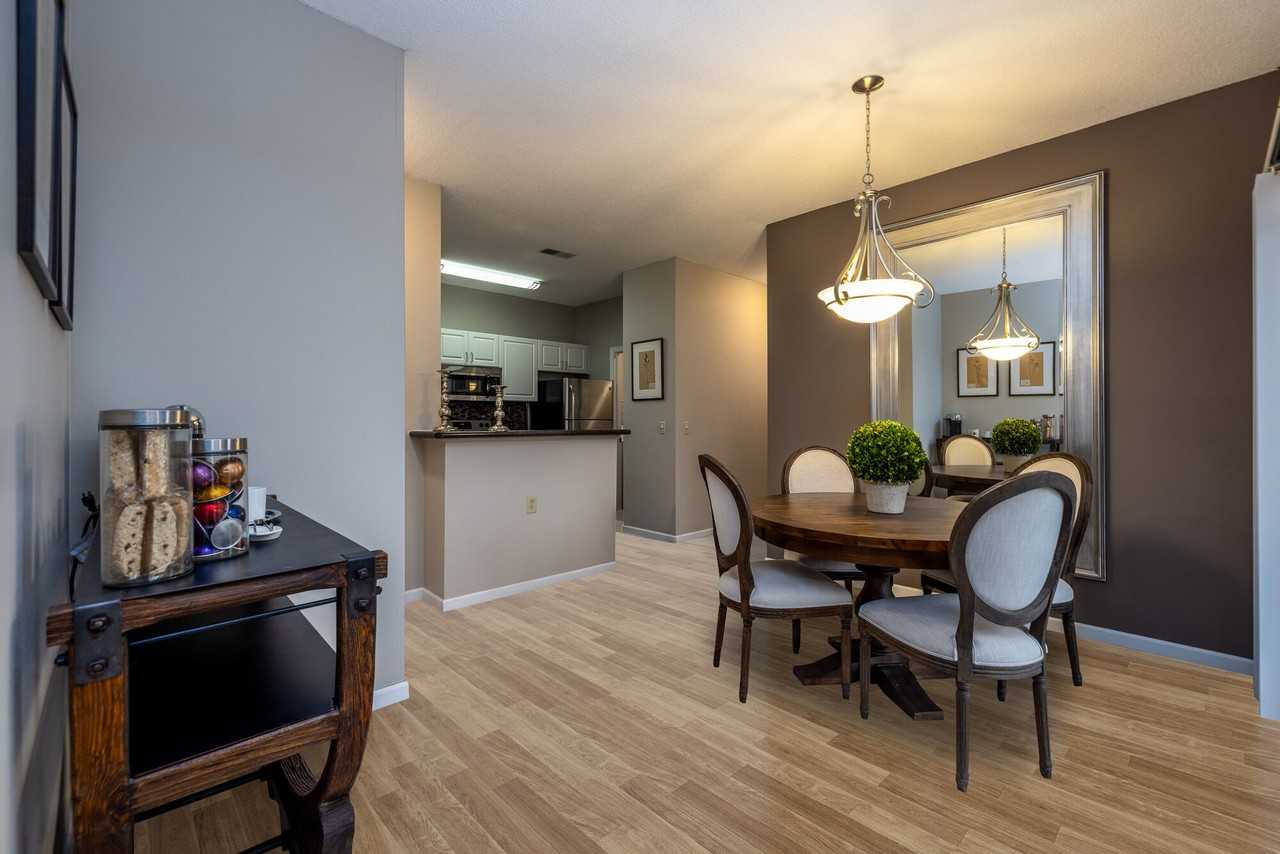 Coventry Apartments - Photo 5 of 26