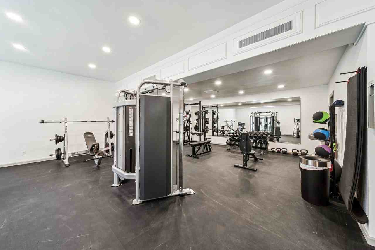 THE ELMS BY ONYX - Photo 2 of 22