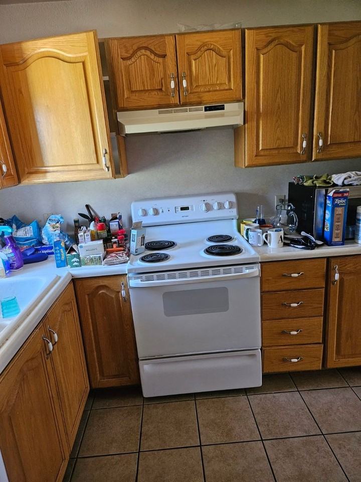 353 W 620 N - Photo 7 of 14