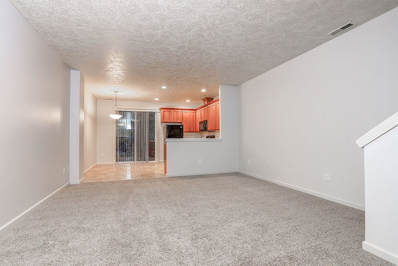 Chase Landing - Photo 4 of 36