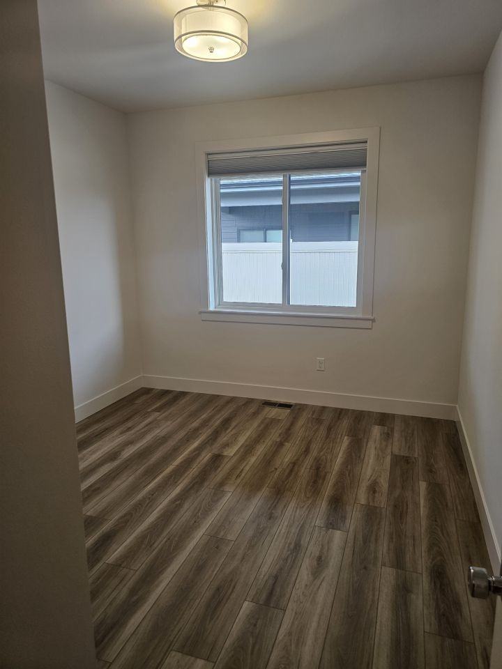 4716 Ravenwood Dr - Photo 6 of 10