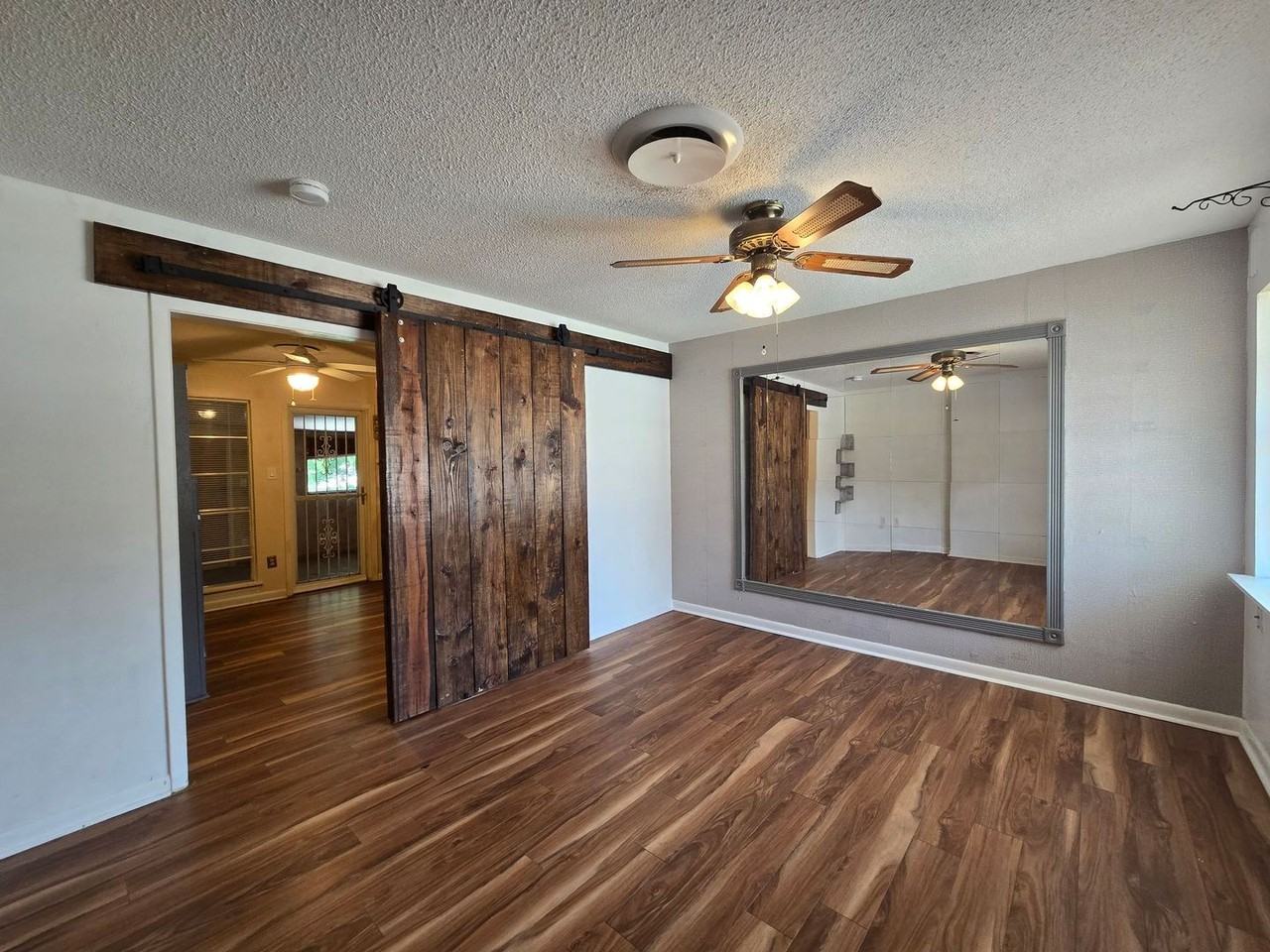 518 Kate St - Photo 7 of 22