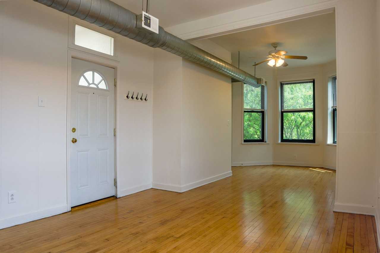 846 S Loomis - Photo 3 of 50