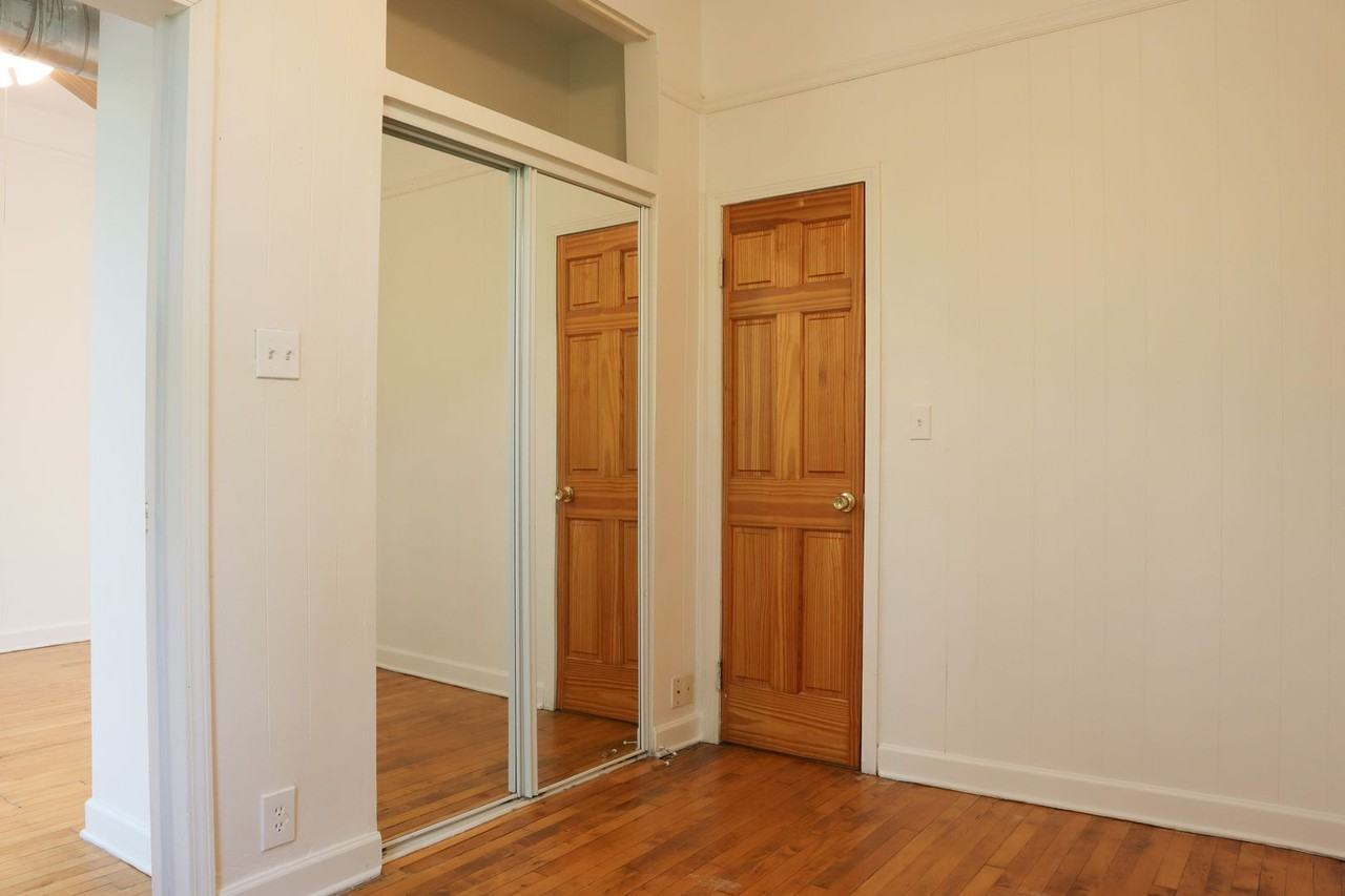 846 S Loomis - Photo 6 of 50