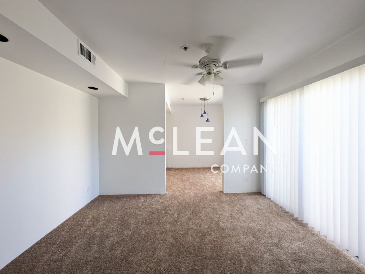 420 Village Sq W - Photo 3 of 10