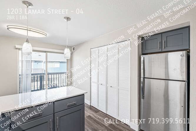 Lamar Station - Photo 3 of 11