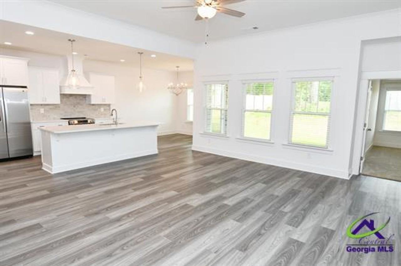 114 Forest Haven Way - Photo 2 of 30