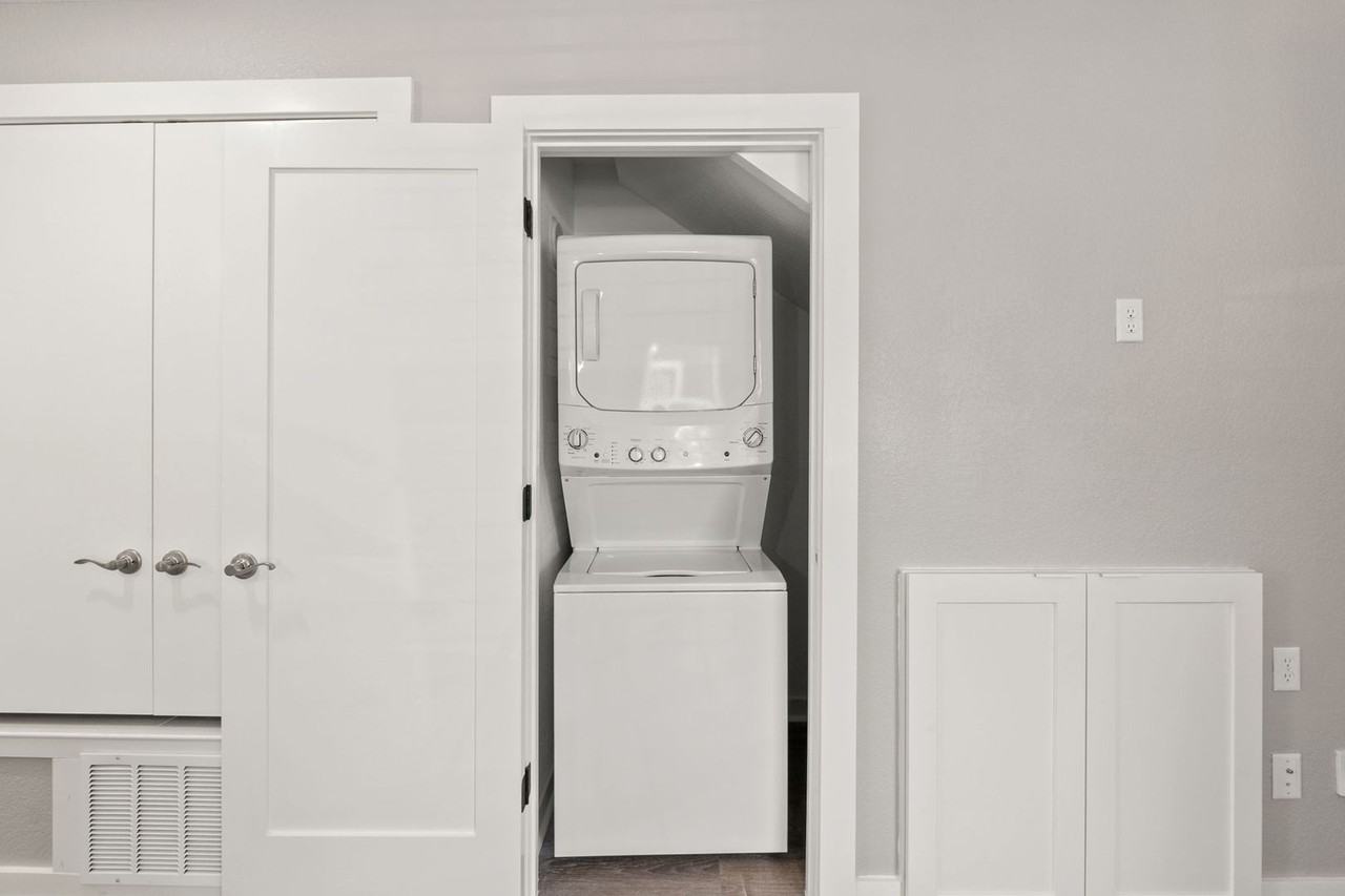 20 Tate Lane - Photo 7 of 22