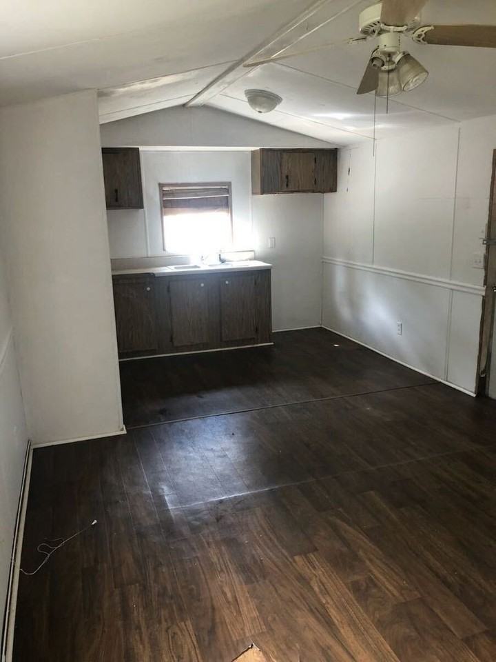 539 Coconut Ct - Photo 5 of 7