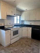 836 Sea St - Photo 1 of 1