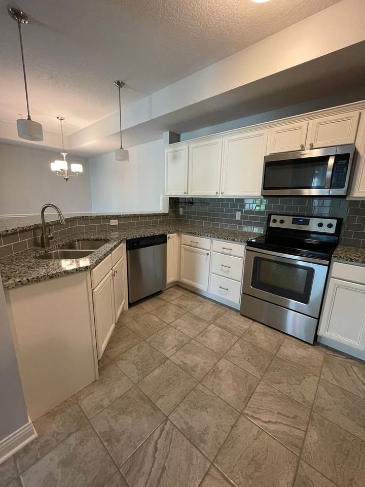 4006 W Worley St #207 - Photo 4 of 17