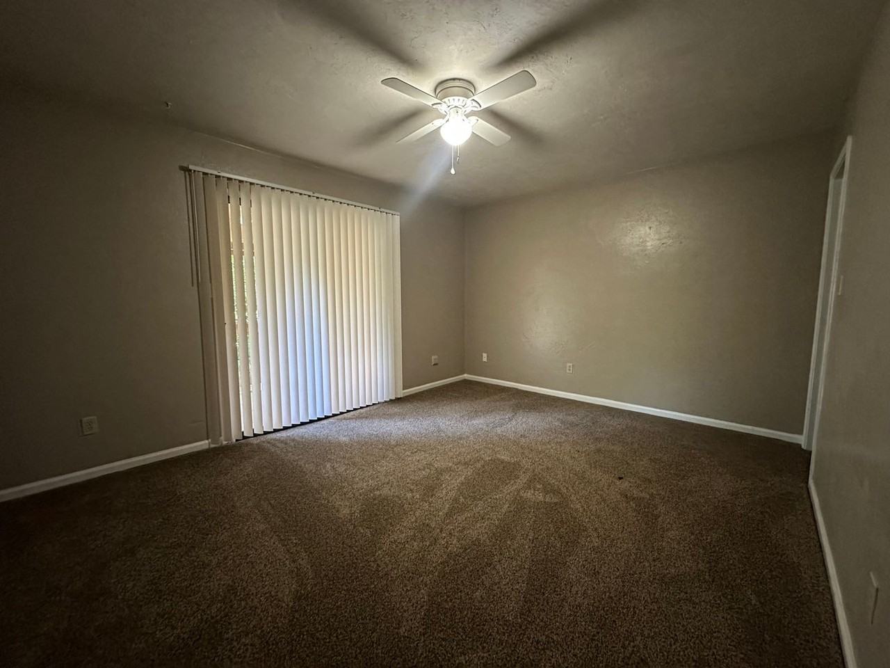 1430 Willow Bend Way - Photo 6 of 7