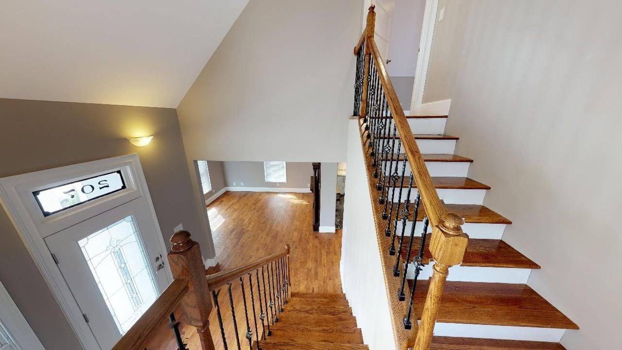 207 16th St - Photo 6 of 15