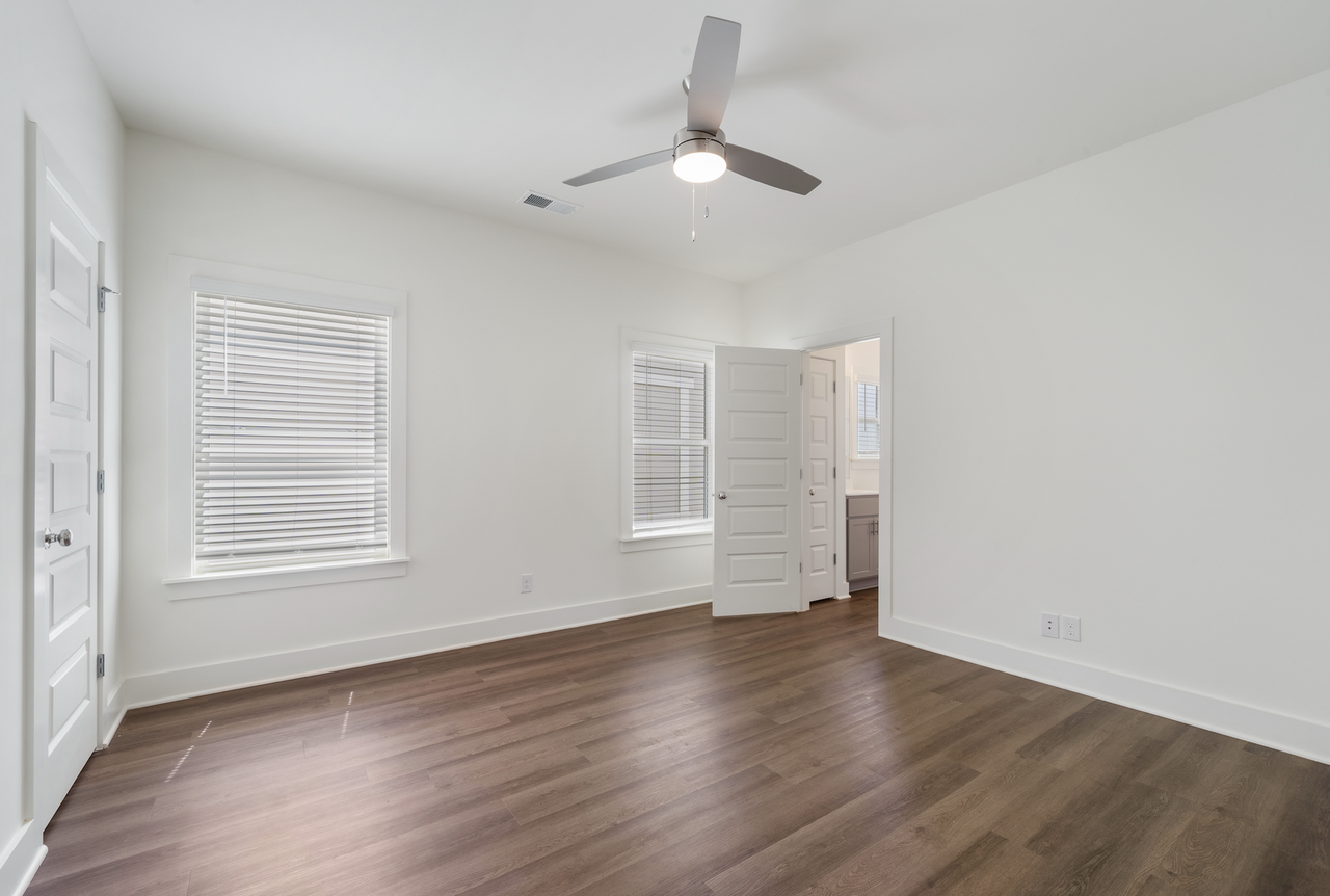 212 Huntley Pl - Photo 6 of 34