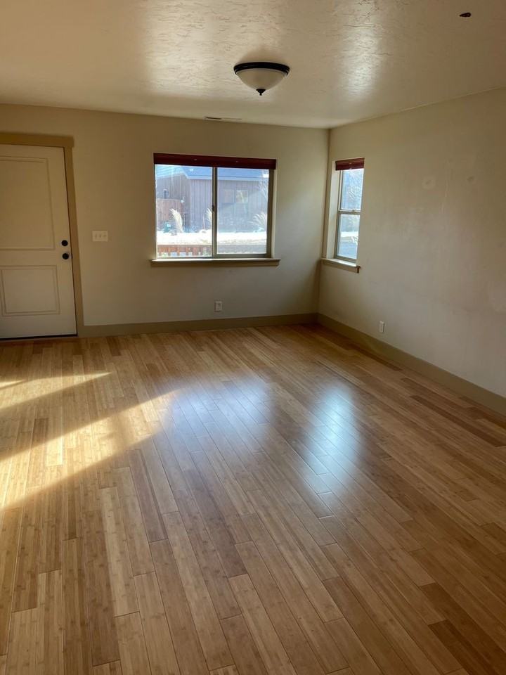 310 East Aspenwood Avenue - Photo 6 of 18