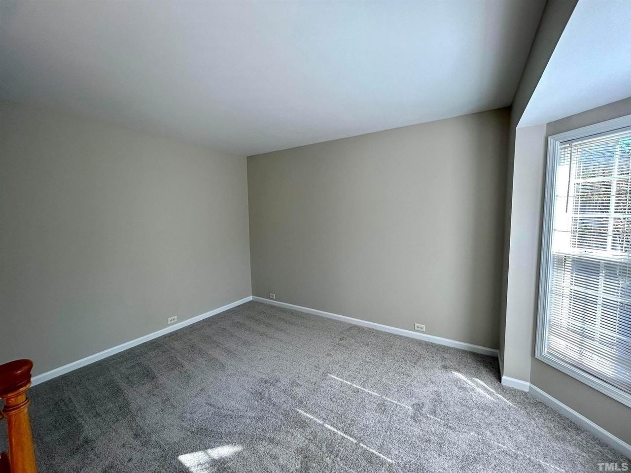 508 Hickorywood Blvd - Photo 3 of 17