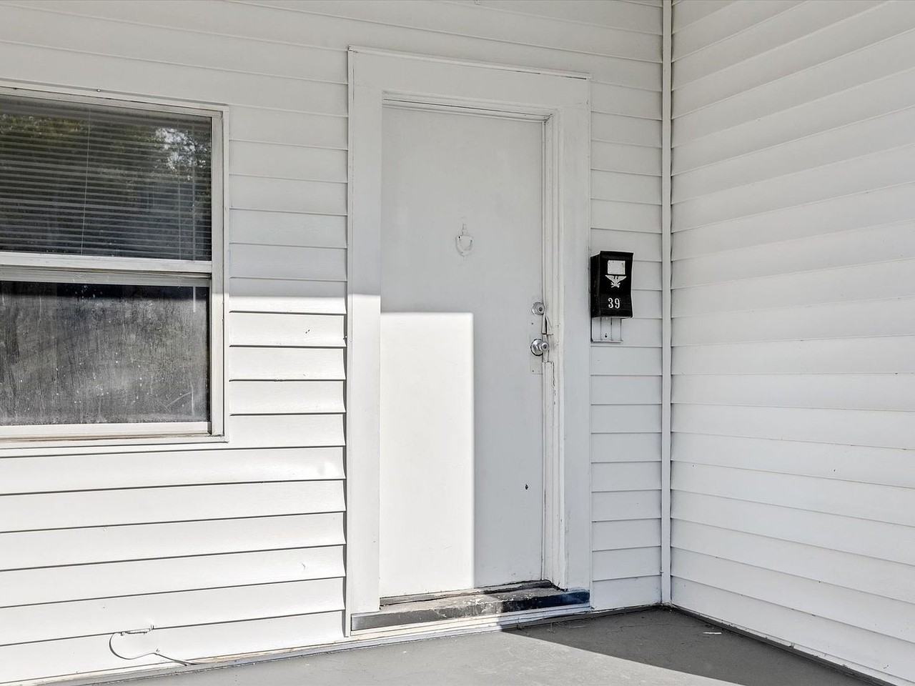 39 S Highland St - Photo 6 of 15