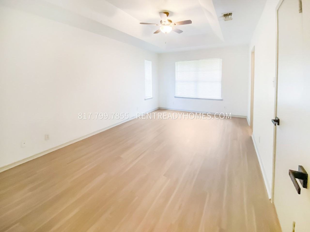 203 Shady Oaks Cir - Photo 6 of 17