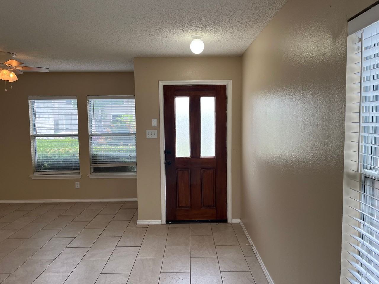 6919 Heron Flts - Photo 2 of 31