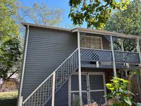 830 N Pershing Ave - Photo 1 of 1