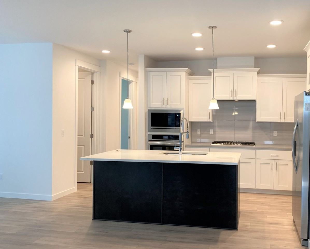 17705 Sw Lockwood Ct - Photo 6 of 36