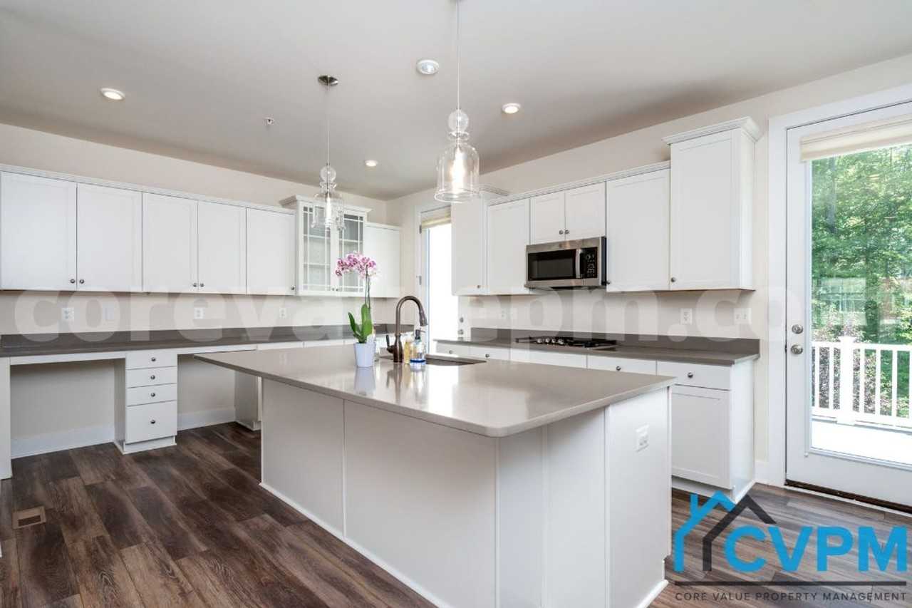 2542 Buckthorn Dr - Photo 4 of 27
