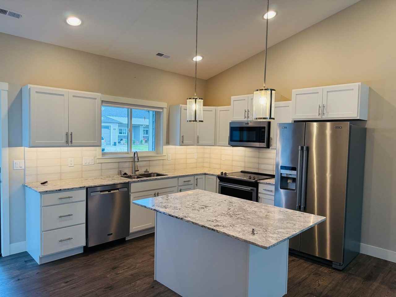 6329 Absaloka Ln - Photo 2 of 16