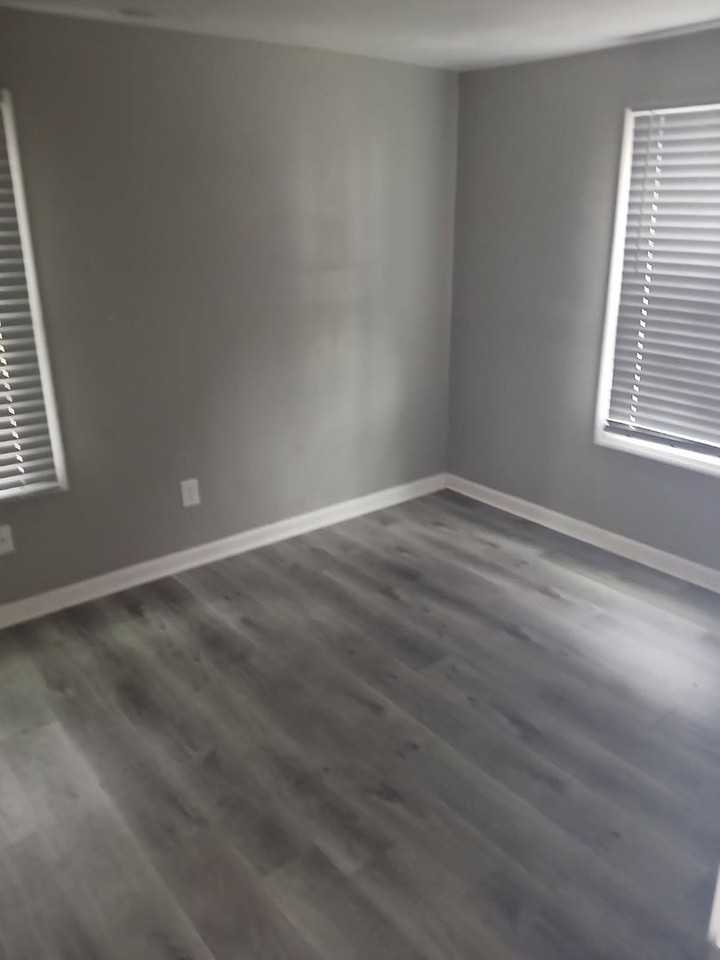 114 114 W Liberty St Florence SC - Photo 2 of 4