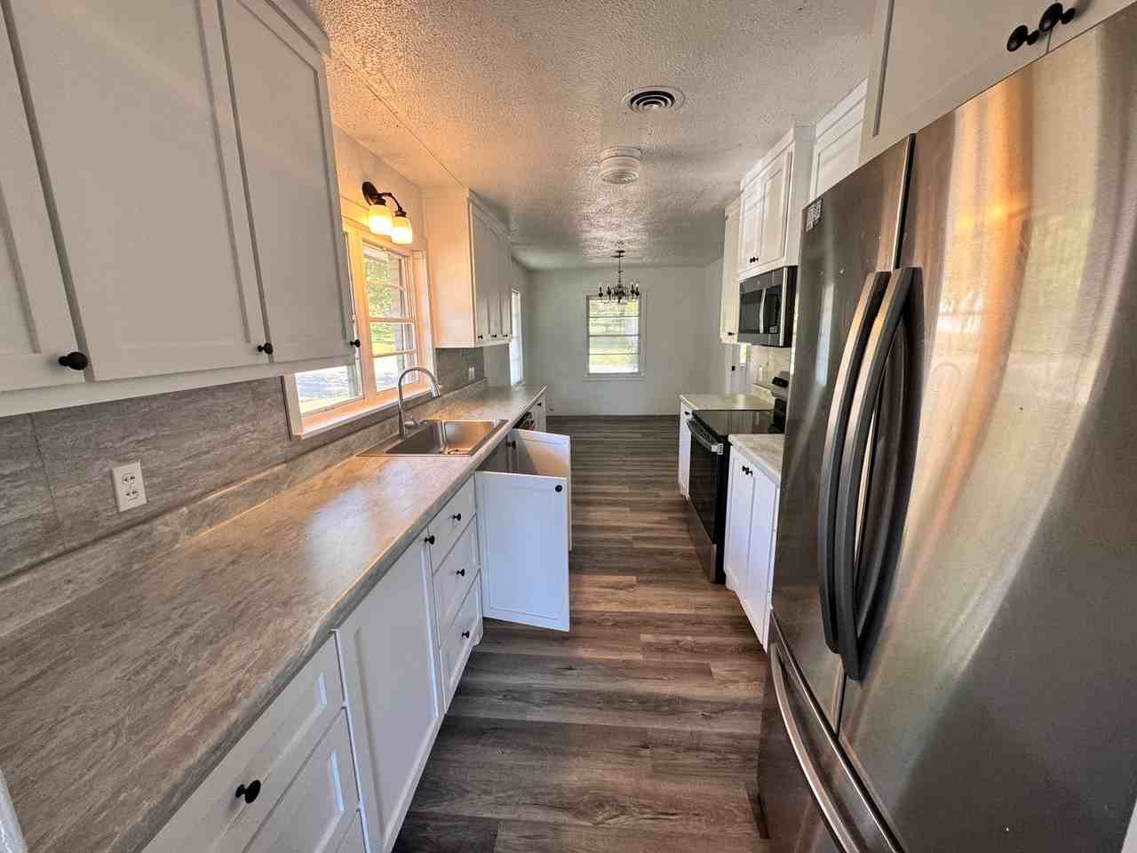 171 South 5th Street - Photo 2 of 15